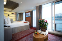 2-Bett-Balkonsuite mit französischem Balkon 29 F m² 2-Bett-Balkonsuite mit französischem Balkon 29 F m²
