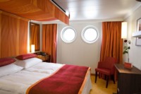 2-Bett-Außenkabine mit Fenster 15.5 A m² 2-Bett-Außenkabine mit Fenster 15.5 A m²